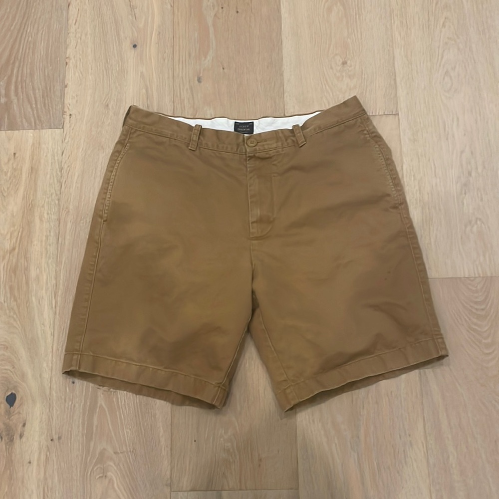 J. Crew Factory Khaki Shorts (35)